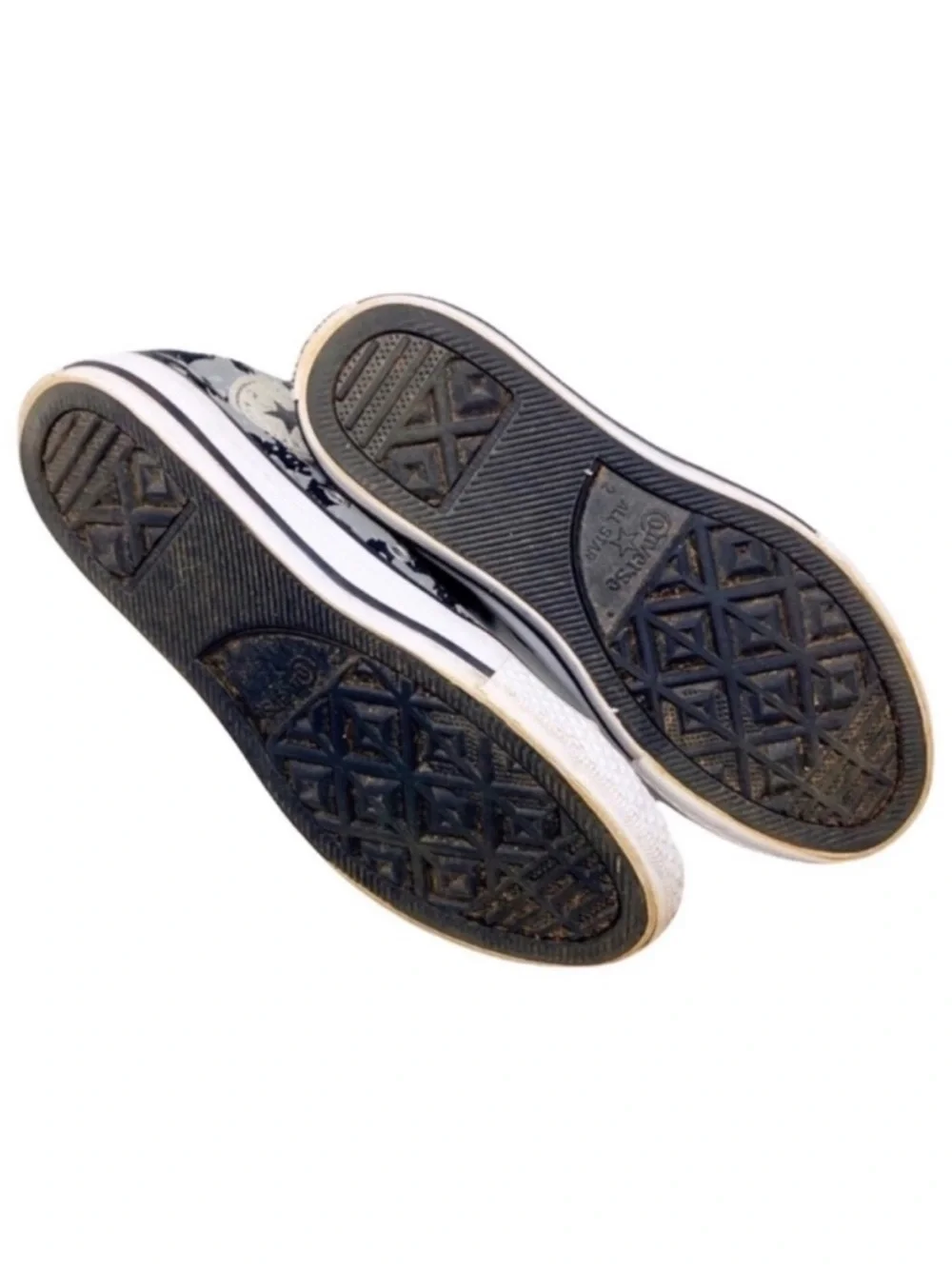 CONVERSE high top tennis shoes 2